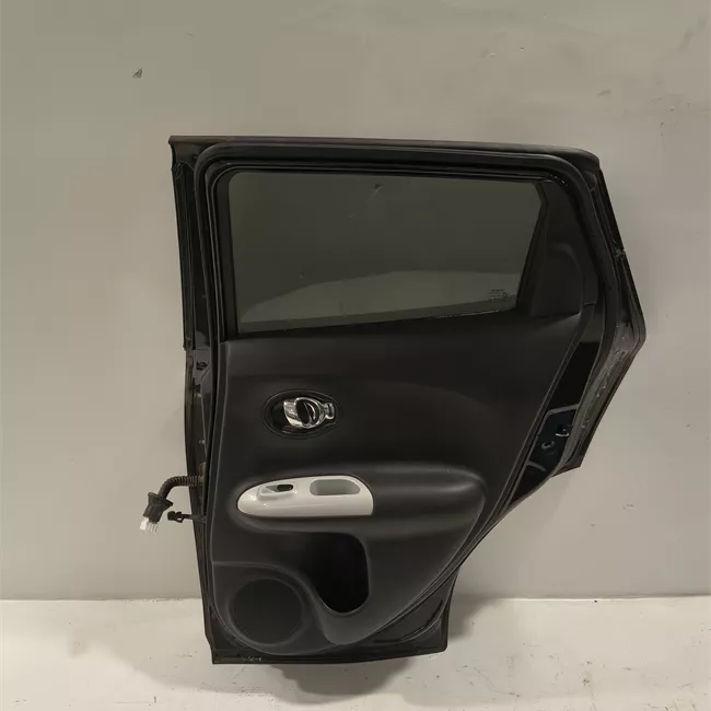 Porta posteriore destra