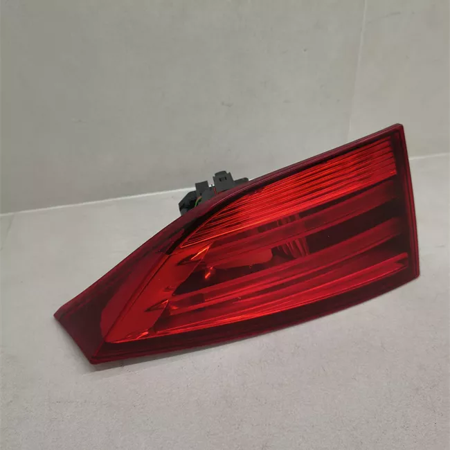 Fanale posteriore parte interno sinistro