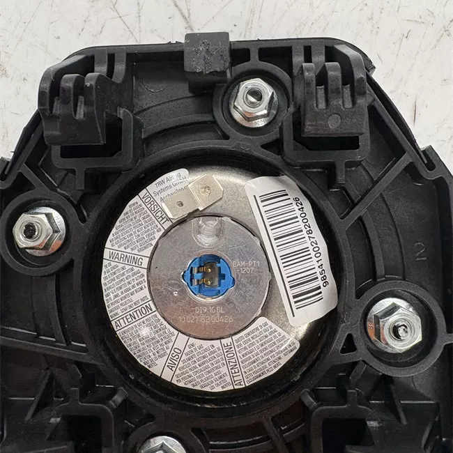 Dispositivo airbag lato guida con nuovo logo