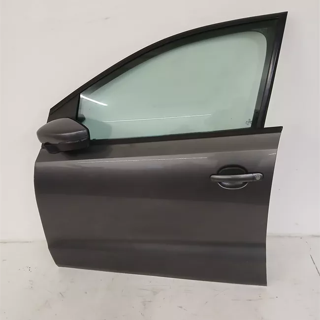 Porta anteriore sinistra
