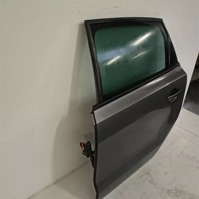 Porta posteriore sinistra