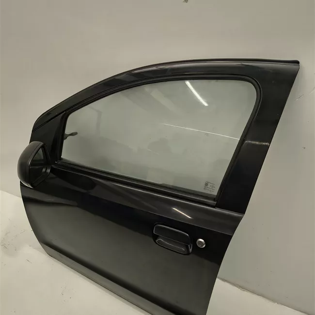 Porta anteriore sinistra