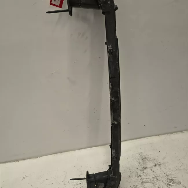 Traversa paraurti anteriore