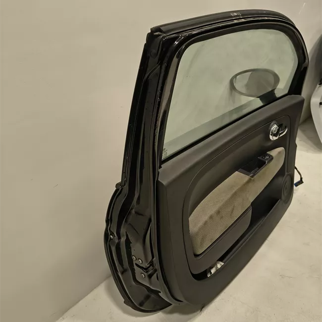 Porta anteriore sinistra
