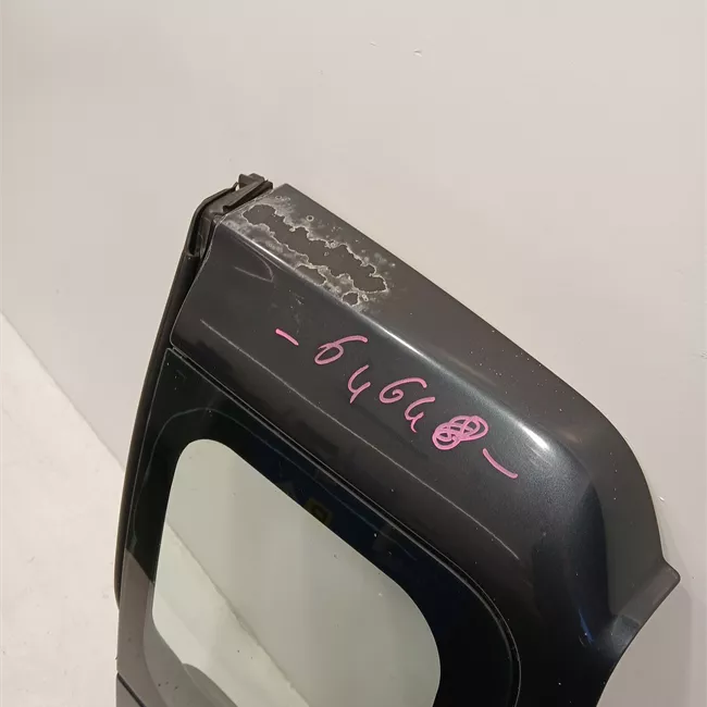 Porta carico posteriore a battente destra