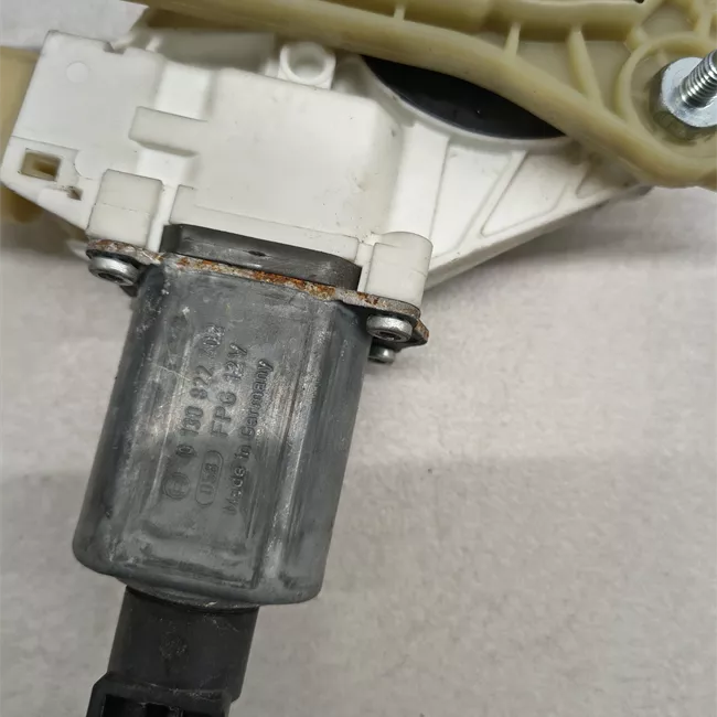 Alzacristallo elettrico porta anteriore sinistro con motorino