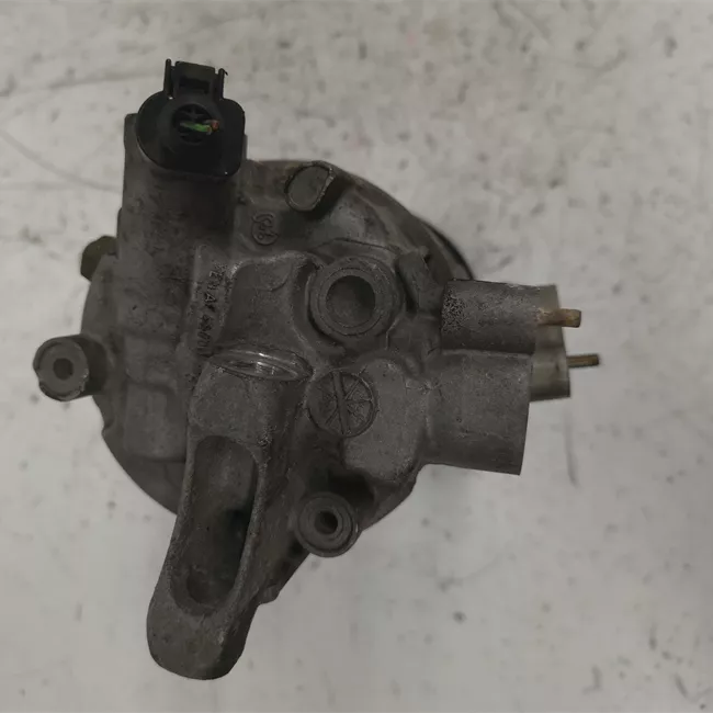 Compressore aria condizionata Denso