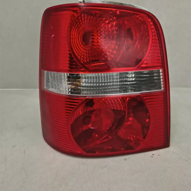 Fanale posteriore sinistro rosso