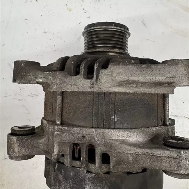 Alternatore Mitsubishi classe 22 rotazionale