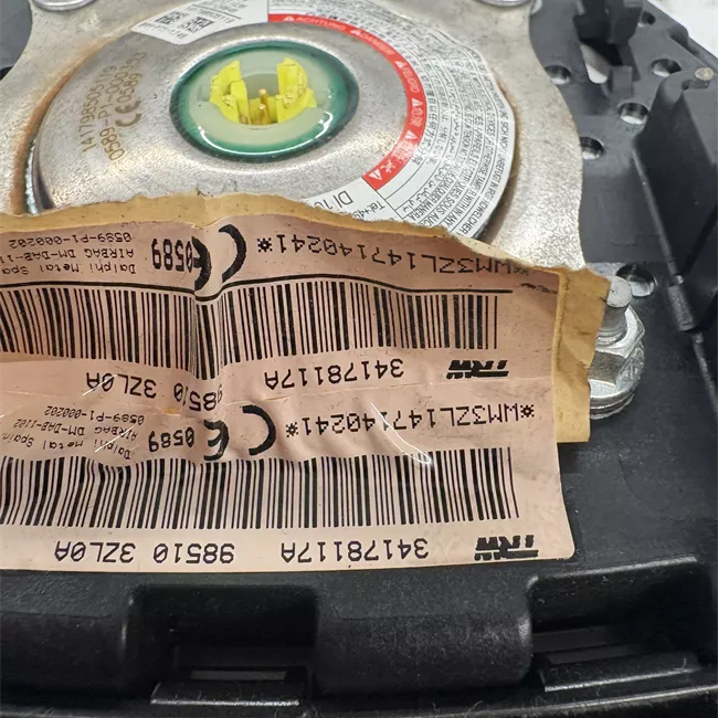 Dispositivo airbag lato guida
